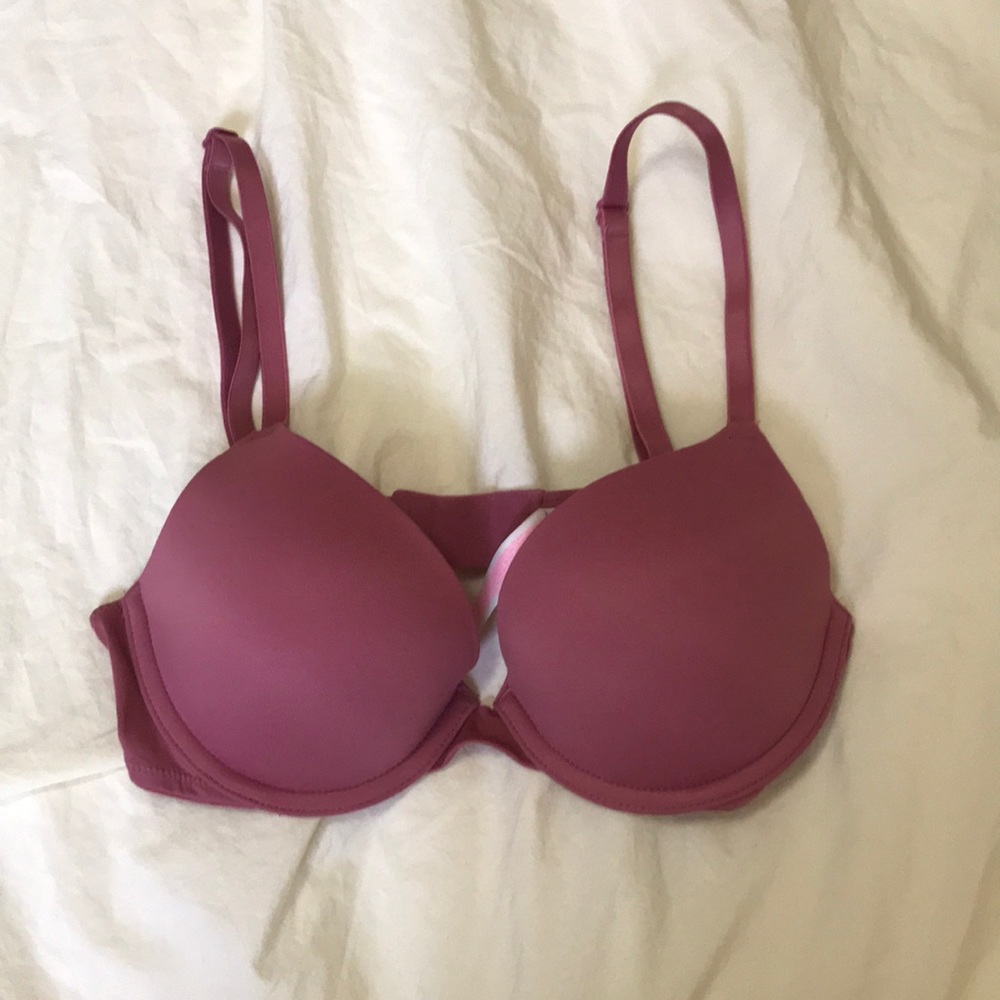 PINK 32B push-up bra